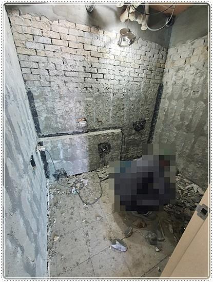 기존 시설물을 제거한 철거 현장