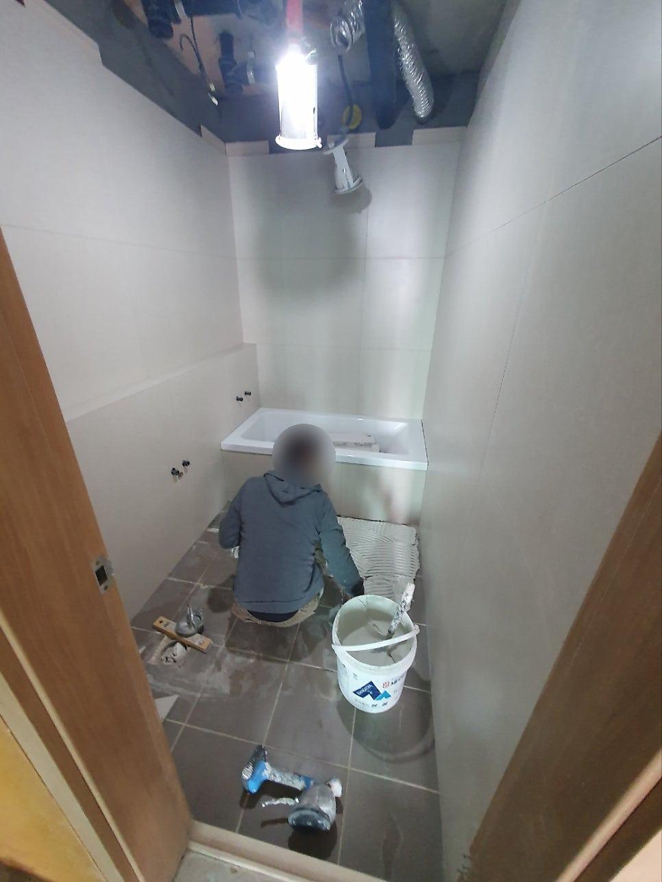 기초부터 탄탄하게 채워지는 욕실 내부