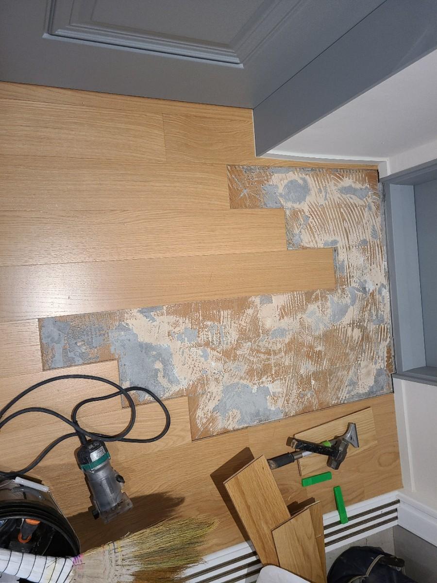 시공에 사용된 수공구와 소형 기기들