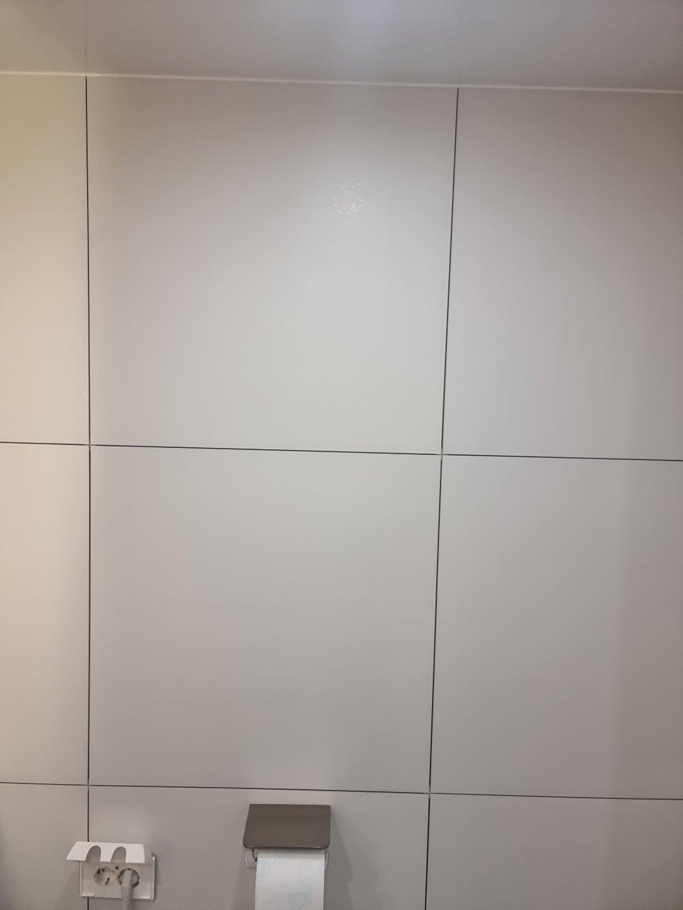오염물 제거를 확인하는 벽·바닥 표면