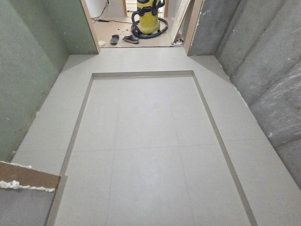꼼꼼하게 자재를 도포하는 시공 과정