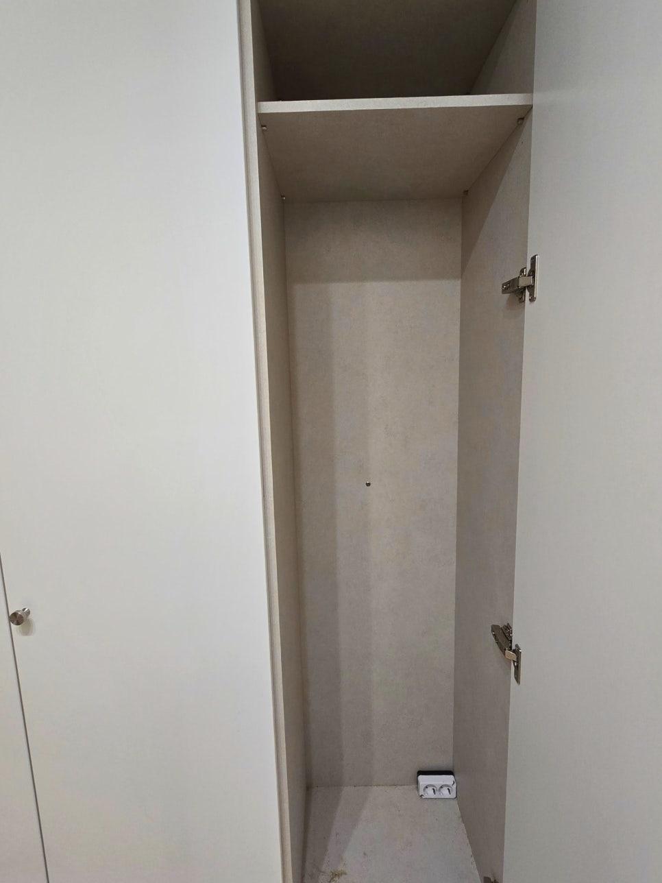 따뜻한 무광 화이트가 매력적인 싱크대 상부장