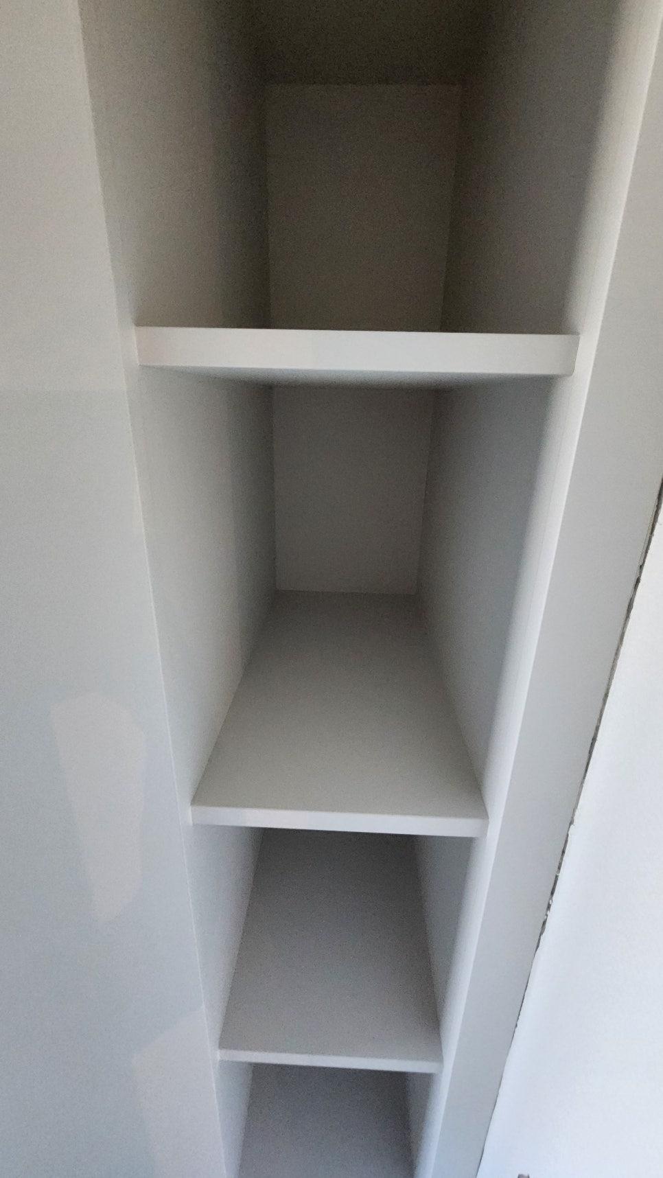 정교한 마감이 필요한 내부 선반 시공