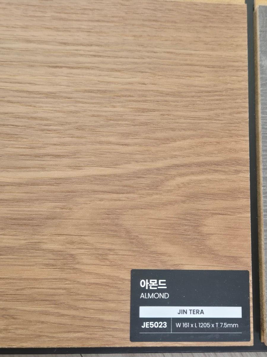집안 전체에 흐르는 드라이한 무드