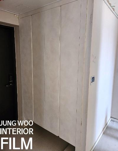 불투명 도어 패널의 밑작업 과정
