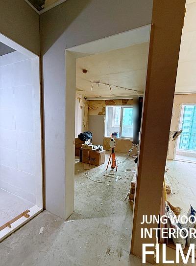 정교한 마감을 위해 사용하는 시공 도구