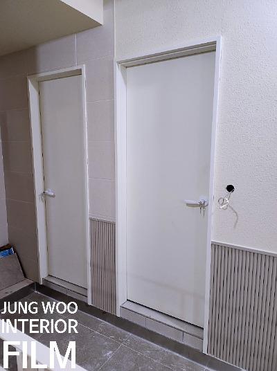 화사하고 깨끗한 첫인상의 현관 공간