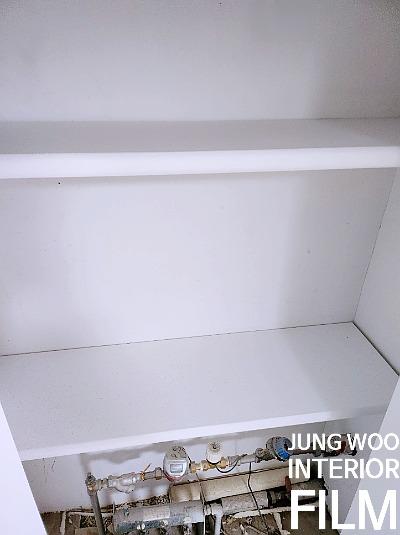 수압기와 배관이 설치된 내부 구조