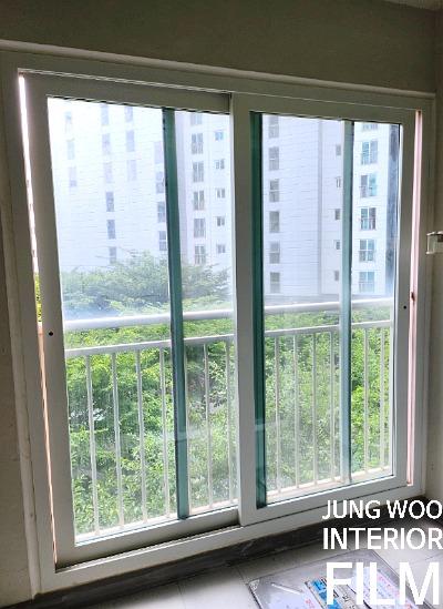 변화가 필요했던 기존 샷시 프레임