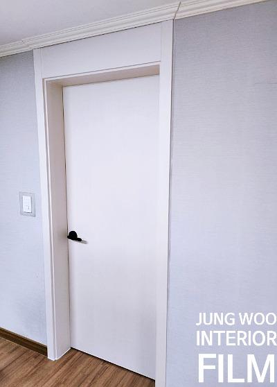 필름 부착 전의 바닥면 모습