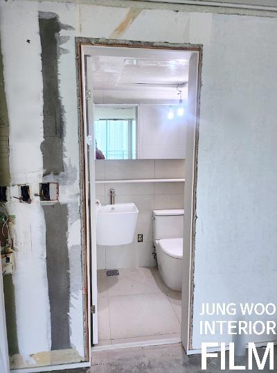 깔끔한 변화를 기다리던 세면대 주변