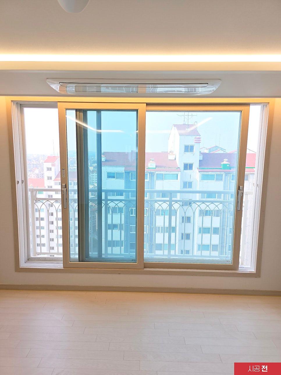 슬라이딩 창호 프레임 필름 시공 과정