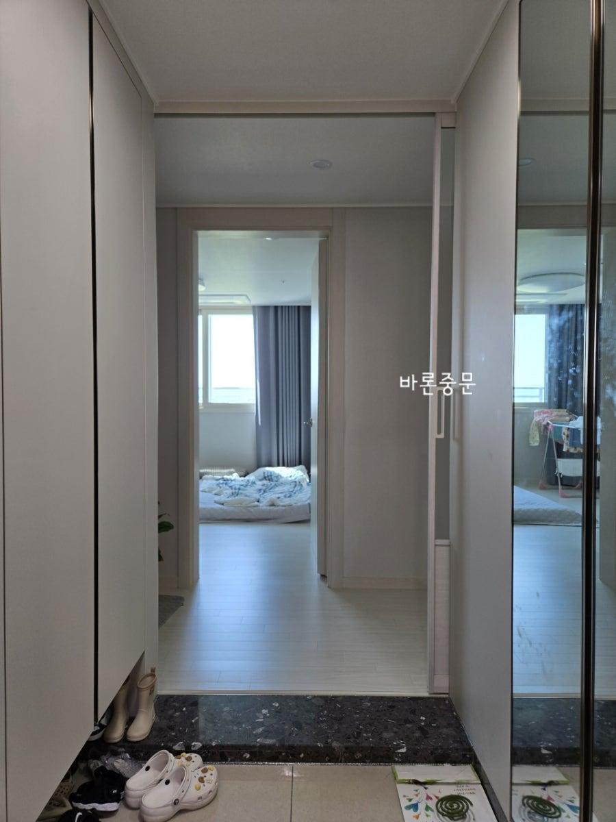 시공 전, 정돈이 필요했던 현관의 모습