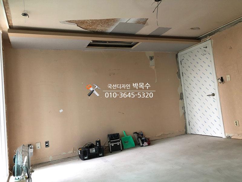 세부 마감을 조정하는 수공구와 기기