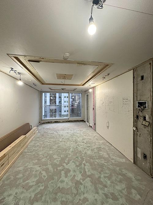 새로운 공간을 그려나가는 작업 중인 현장