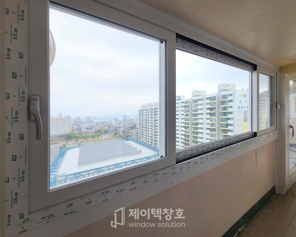 단열 성능을 높여 완성된 거실 발코니창