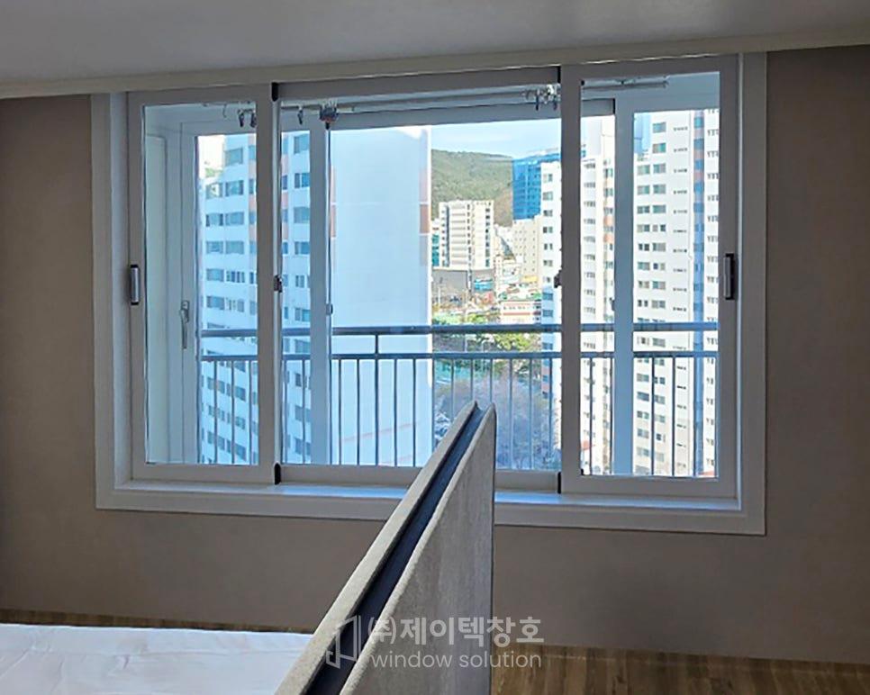 새로운 창호를 맞이하기 위한 시공 과정
