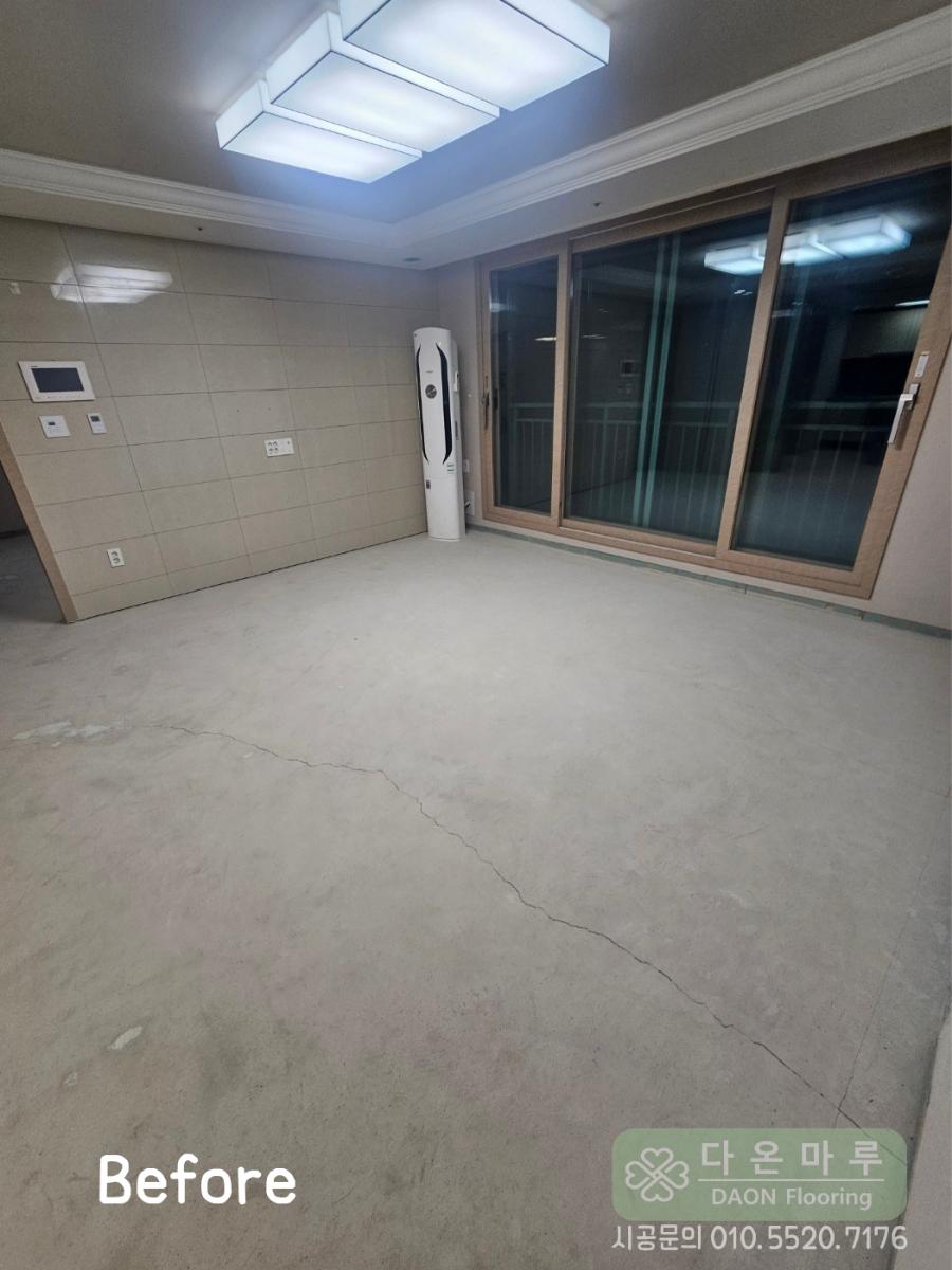 작업 전 정돈이 필요했던 에어컨 옆 공간