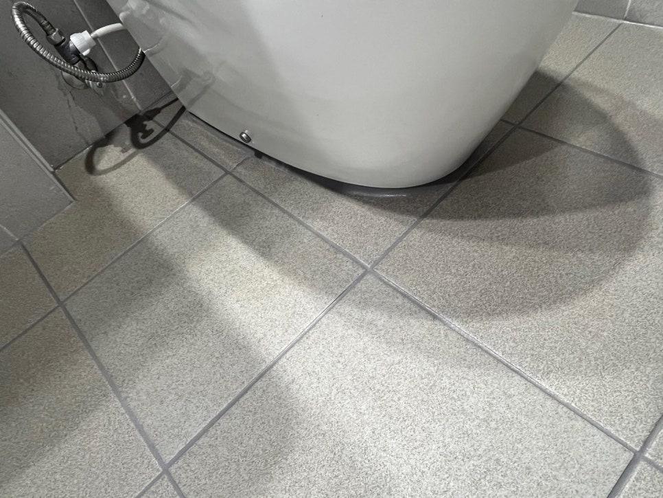 오염이 보이지 않는 프레임 표면