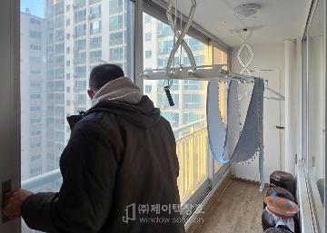 KCC창호 Window5 (VBF140) 26T 로이+그린 유리