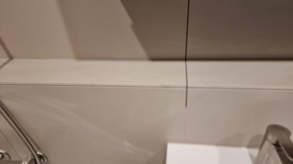 샌드베이지·오트밀 타일 인테리어 시공 사진 · 모래색 같은 베이지 타일