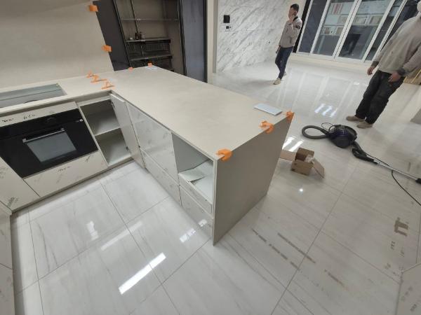 콘크리트 탄성코트 인테리어 시공 사진 · 세라믹 아이보리 콘크리트
