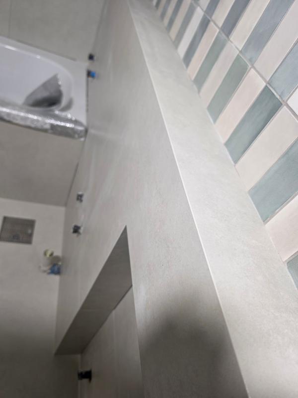라이트그레이 타일 인테리어 시공 사진 · ARDEX FG8 라이트그레이