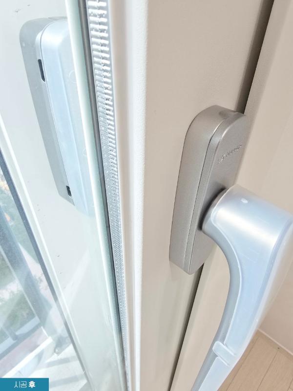 화이트 기타 인테리어 시공 사진 · 예림 매트화이트 (HSM01)