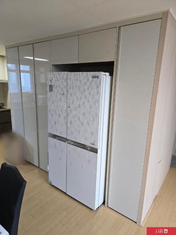 화이트 필름 인테리어 시공 사진 · 영림 인테리어필름 PX454-2 루카 화이트