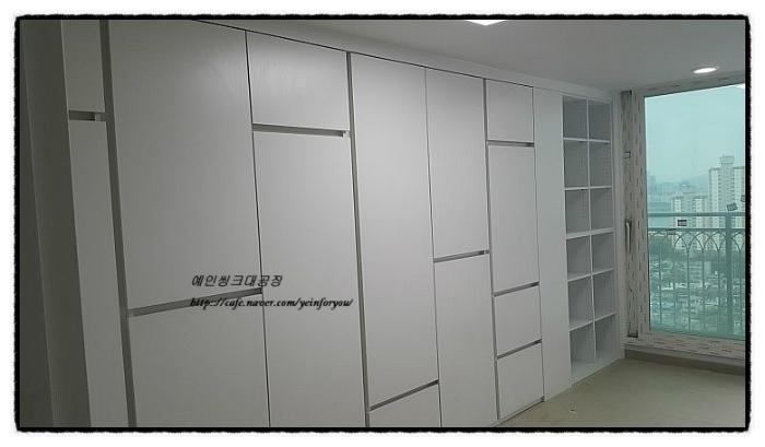 문짝 : 경면화이트