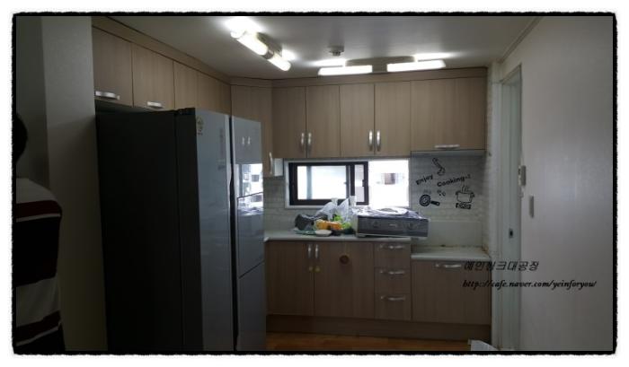 다크그레이 문짝으로 완성한 세련된 주방 포인트 | 의정부 녹양동 현대 104m²