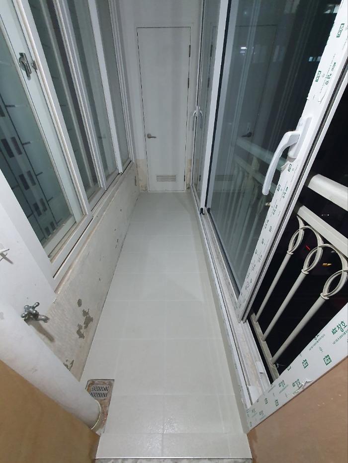 두 번의 덧방을 걷어내고 찾은 아이보리빛 화사함 | 구로구 신도림동 동아 1차 아파트