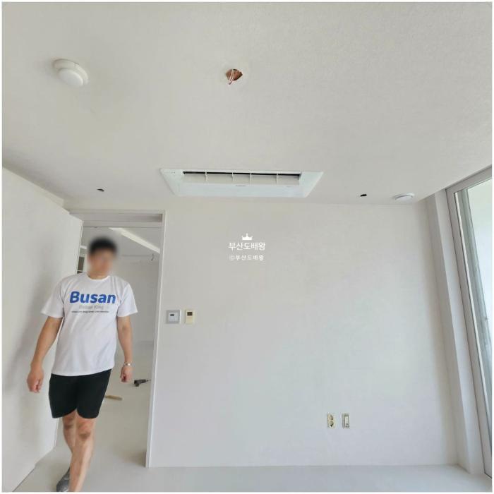 디아망 블랑그레이로 완성한 무몰딩의 정갈함 | 부산 명지금강펜트리움 30평대