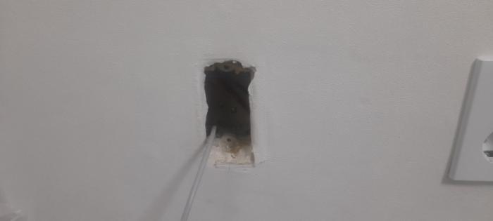 벽 속에서 끊어진 랜선 관로 포설로 해결한 인터넷 연결 | 성북구 돈암삼성아파트