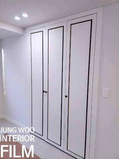 신발장부터 주방 상하부장까지 전면 교체한 필름 시공 | 용인 수지 성복 자이 1차