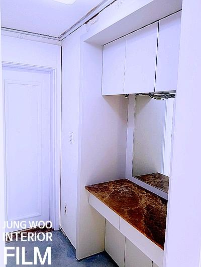 화이트와 연핑크, 그레이 필름으로 톤을 맞춘 부천 역곡 대림 e편한 세상 2차