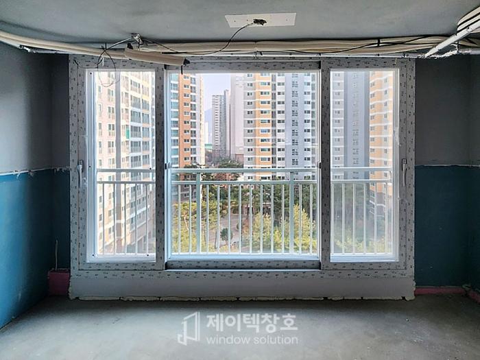 로이유리로 겨울엔 따뜻하고 여름엔 시원하게 | 양산 물금 이편한세상 2차