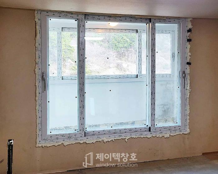30년 된 알루미늄 샷시를 KCC 로이유리로 교체한 집 | 사하구 가락타운3단지
