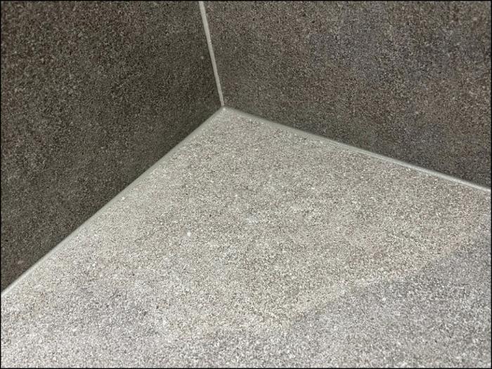 백시멘트 오염을 대체한 케라폭시 줄눈 시공 | 고양시 백마마을아파트