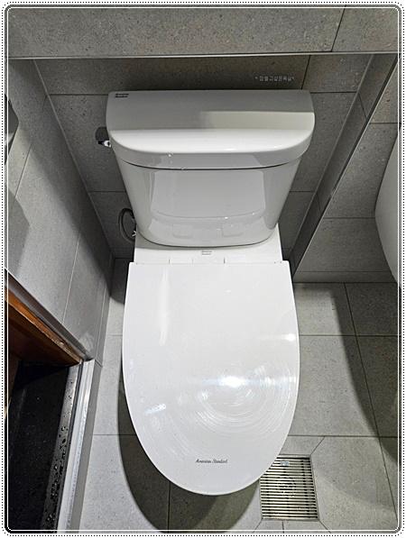 양변기 설치를 위한 위치 선정 과정