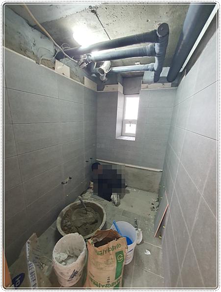 설비 점검과 철거가 완료된 내부