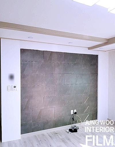아트월부터 가구까지 톤을 맞춘 필름 리폼 | 구로동 유니아트빌 사진