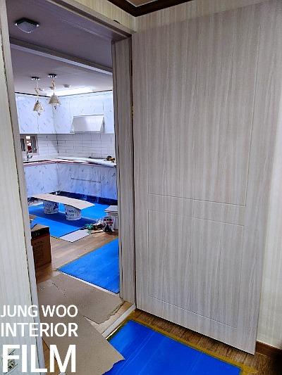 주방 싱크볼 하부장의 시공 모습