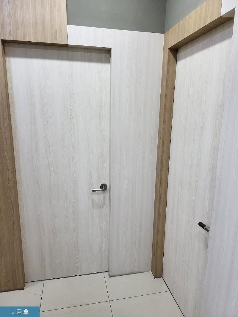 삼성필름 SF1110으로 화사하게 바뀐 도어 상부