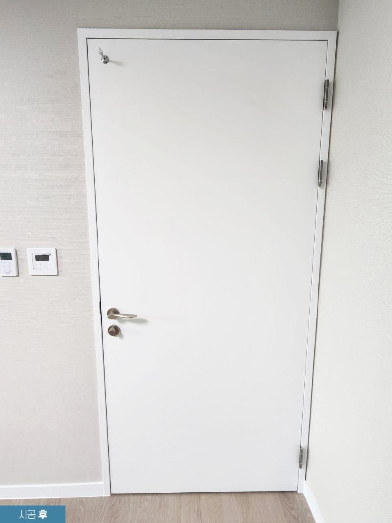 다크 브라운의 묵직함을 덜어낸 화이트 필름 리폼 | 양평 센트럴시티 사진