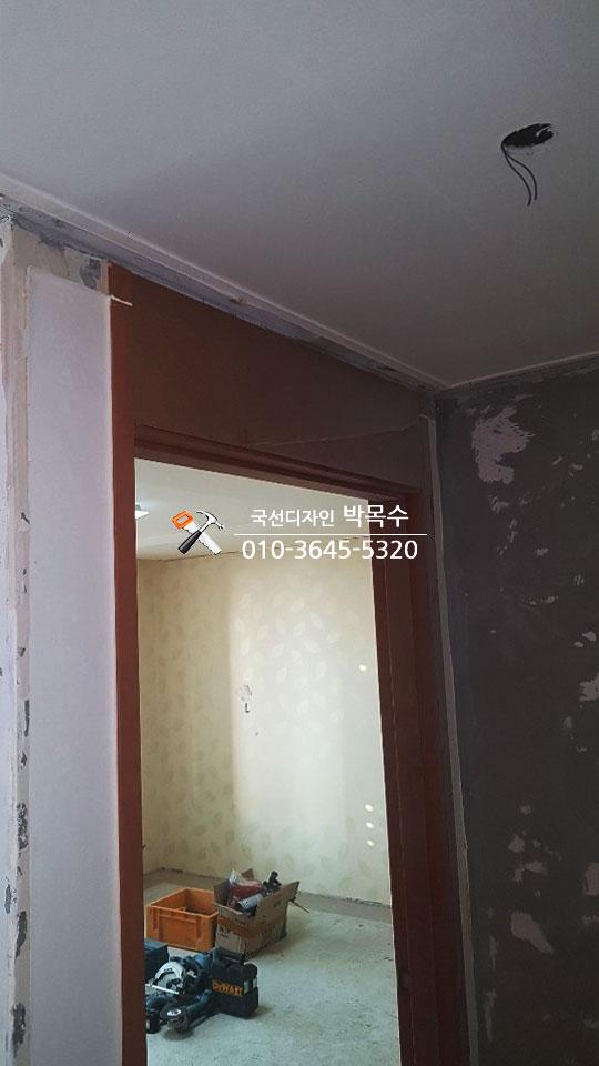 정밀한 작업을 위해 준비된 수공구들